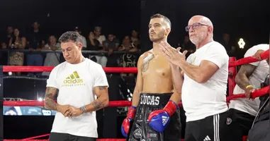 Popó (esquerda), Lucas Pereira (centro) e o técnico Ulisses Pereira (direita)