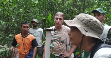 A primeira experiência no país ocorreu na Floresta Nacional de Jamari, em Rondônia.