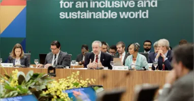 As discussões envolvem termos e siglas técnicos, usados para definir compromissos, mecanismos financeiros e estratégias de mitigação e adaptação.
