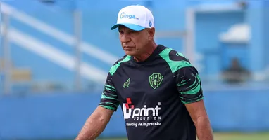 Márcio tem muitos problemas para resolver e pouco tempo para agir