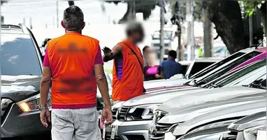 Desde a manhã desta quarta-feira (3), equipes da operação "Belém em Ordem" atuam nas ruas da cidade para combater a cobrança ilegal de flanelinhas em estacionamentos públicos.