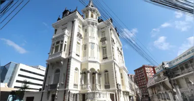 Desde o início da atual gestão da Prefeitura de Belém até setembro, o palacete recebeu aproximadamente 5 mil visitantes.