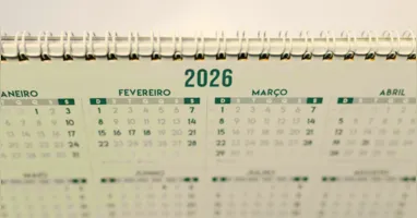 Vale lembrar que é importante confirmar com a empresa na qual se trabalha ou órgão público as políticas internas sobre emendas de feriados.