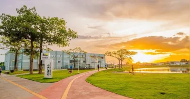 O processo seletivo contempla múltiplas áreas do conhecimento, ao oferecer oportunidades para diferentes perfis de educadores, com salários e benefícios atrativos.