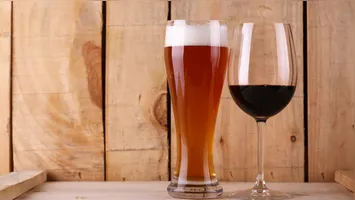 Descubra os riscos do metanol em bebidas alcoólicas e como se proteger. Informações essenciais para consumidores conscientes.