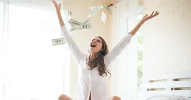 Segundo a astrologia, números da sorte podem aumentar as chances de ganhar na loteria.