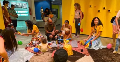A 2ª Bienal das Amazônias terá experiências artísticas voltadas para bebês a debates, performances e shows de ritmos paraenses.
