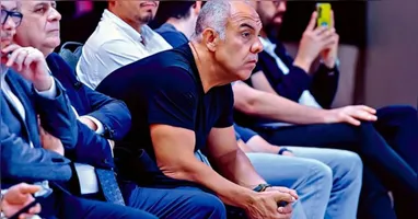 Marcos Braz reforça união do elenco após semana de desafios