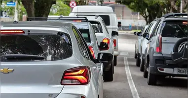 Prazo para pagar o IPVA com até 15% de desconto termina na próxima segunda-feira (8).