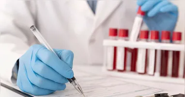 Doença pode ser diagnosticada por meio de exames de sangue.