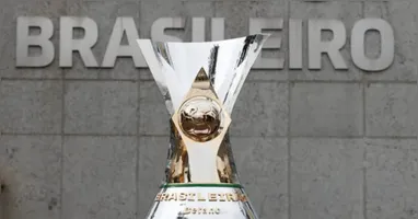 Última rodada do Brasileirão 2025 coloca clubes em disputas simultâneas por Libertadores, Sul-Americana e permanência na elite, prometendo tensão até o apito final.