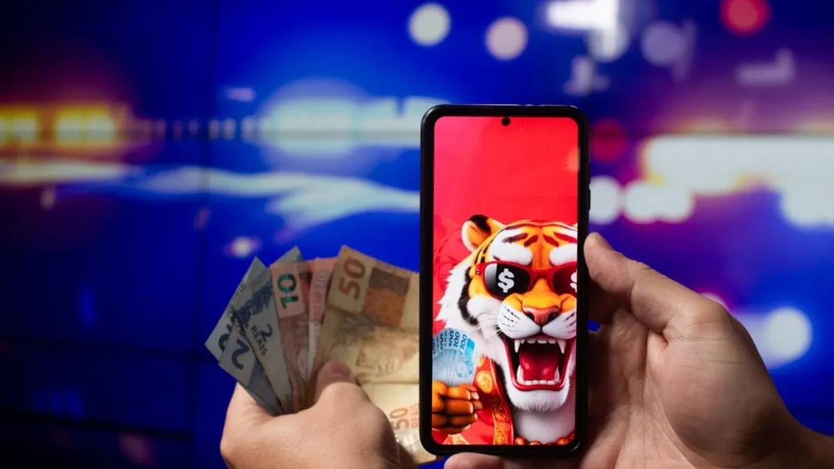 Imagem ilustrativa da notícia MP solicita prisão de influenciadora que descumpriu cautelar