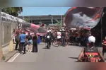 Reforço policial cerca o Galeão e impede torcedores de chegarem ao ônibus do Flamengo no 'AeroFla'