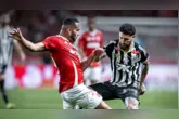 Thiago Maia e Zé Rafael |