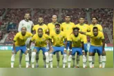 Torcedores brasileiros acompanham o sorteio dos grupos e já fazem contas para os possíveis adversários do Brasil na Copa de 2026.
