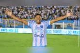 Maurício Garcez tem sido um dos destaques do Paysandu, mas ficará de fora da partida contra o Avaí-SC.