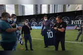 Em 2021, Cuca recebeu homenagem do Clube do Remo antes de jogo contra o Atlético. O treinador já atuou no Leão em 1994, como jogador, e em 2001, como treinador.