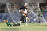 Jaderson marcou o gol da vitória do Remo diante do Ferroviário-CE, no último jogo com torcida no Baenão