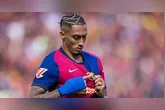 Raphinha fala sobre permanência no Barcelona após quase aceitar proposta milionária da Arábia Saudita.