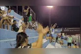 Parte da torcida do Paysandu comemorou o gol do Coritiba, provocando o arquirrival Remo, enquanto outros torcedores repreendiam a reação.