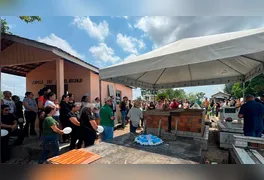 Reconhecidos por mais de quatro décadas de dedicação às áreas da Saúde e Educação, o falecimento da dupla representa uma perda inestimável para a comunidade local.