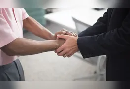 As vagas contemplam cargos de níveis médio, técnico e superior, com inscrições abertas até a próxima sexta-feira (24).