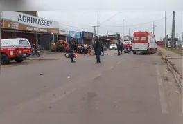 O impacto da colisão foi forte e causou ferimentos graves.