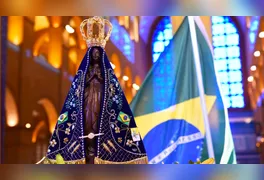A devoção, que começou com um achado surpreendente no século 18, é marcada por fé, milagres e uma profunda conexão com a história naciona