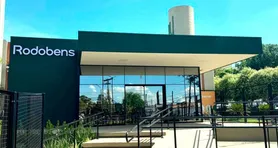 Para se candidatar a uma das 114 vagas efetivas da Rodobens, o candidato deve acessar a plataforma oficial de recrutamento da empresa.