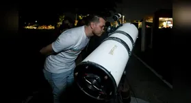 Noite de observação da Lua e Saturno no Planetário do Pará atrai 800 pessoas em evento gratuito e educativo.