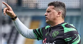 Claudinei Oliveira não é mais treinador do Papão