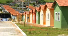 As moradias serão construídas em áreas urbanas, com recursos do Fundo de Desenvolvimento Social (FDS).