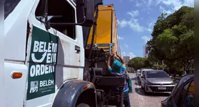 Quatro trailers foram retirados de duas vias do bairro do Marco, onde estavam instalados de forma irregular.