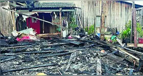 Ao todo, oito famílias foram atingidas pelo fogo, no Tapanã