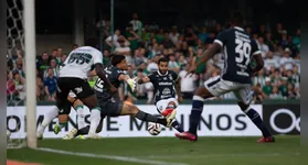 Coritiba e Remo não saem do 0x0 neste sábado (23).