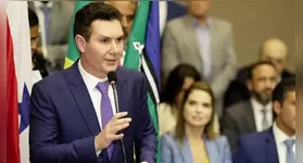 Visita e anúncio estão marcados para esta terça-feira (2)