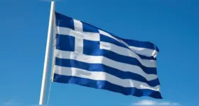 De acordo com a imprensa local, o cachorro pertencia à família.