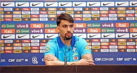 Meia ficou afastado da Seleção Brasileira por um tempo