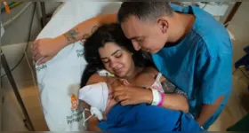 João Gomes e Ary Mirelle celebram a chegada do segundo filho, Joaquim.