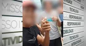 Segundo o Art. 39, inciso X, é vedado ao fornecedor "elevar sem justa causa o preço de produtos ou serviços".