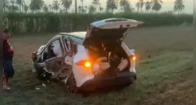 As causas que provocaram o acidente permanecem sob investigação. A polícia trabalha para esclarecer as circunstâncias que levaram à colisão fatal.