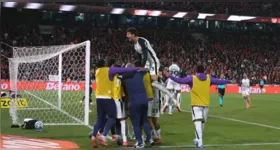 O atacante Gui Negão, da base corintiana, emplacou sua terceira partida consecutiva balançando as redes.