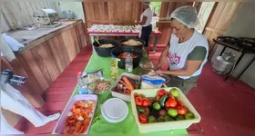 Em meio à crise alimentar e climática, mulheres ribeirinhas do Combu garantem dignidade e alimento às comunidades das ilhas com o apoio da Rede de Alimentação Solidária