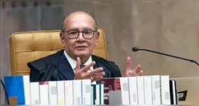 Gilmar Mendes criticou a CLT (Consolidação das Leis do Trabalho) em evento do grupo empresarial Lide, chamando-a de "vaca sagrada", e disse que o TST (Tribunal Superior do Trabalho) tenta manter regras que estão ultrapassadas.