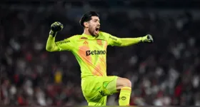 Goleiro Rossi foi eleito o melhor da partida.