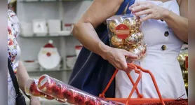 O período de grande volume de vendas culmina na sexta-feira, 28 de novembro e tem origem norte-americana, marcando o início da temporada de compras de fim de ano.