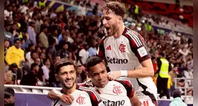 Jogadores do Flamengo comemoram gol pela Copa Intercontinental