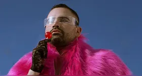 Para celebrar o momento, Zell realiza um show especial de lançamento na Casa Namat