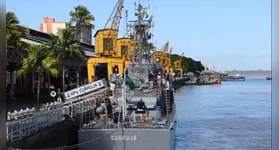 A visitação é aberta ao público de todas as idades e proporciona uma imersão no universo naval.