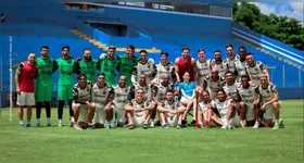 A força de Sarah: torcedora do Paysandu supera desafios com amor pelo futebol